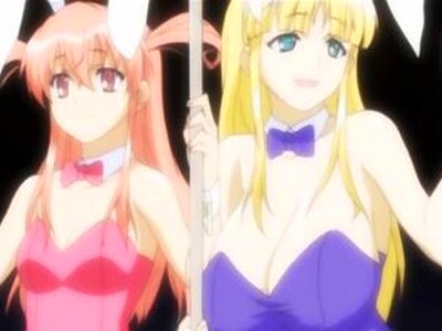 2人の巨乳美女たちがバニーコスプレをした状態で、ショーで男たちとの乱交を楽しませて中出しで昇天しまくる！